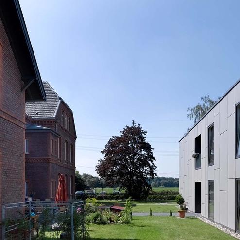 Sozialimmobilie Demenzzentrum in Ratingen mit Eingang